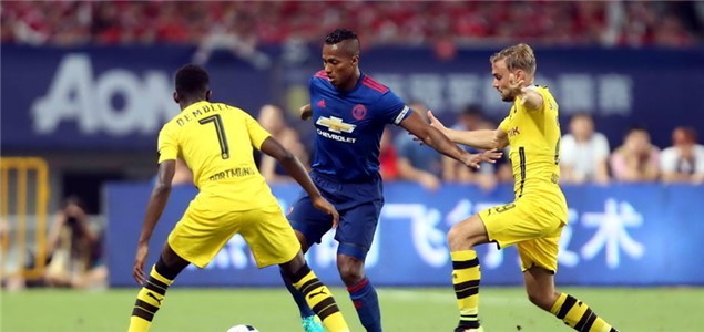 3-0！2亿天王送助攻，西班牙大胜，世预赛开门红，3天后榜首大战