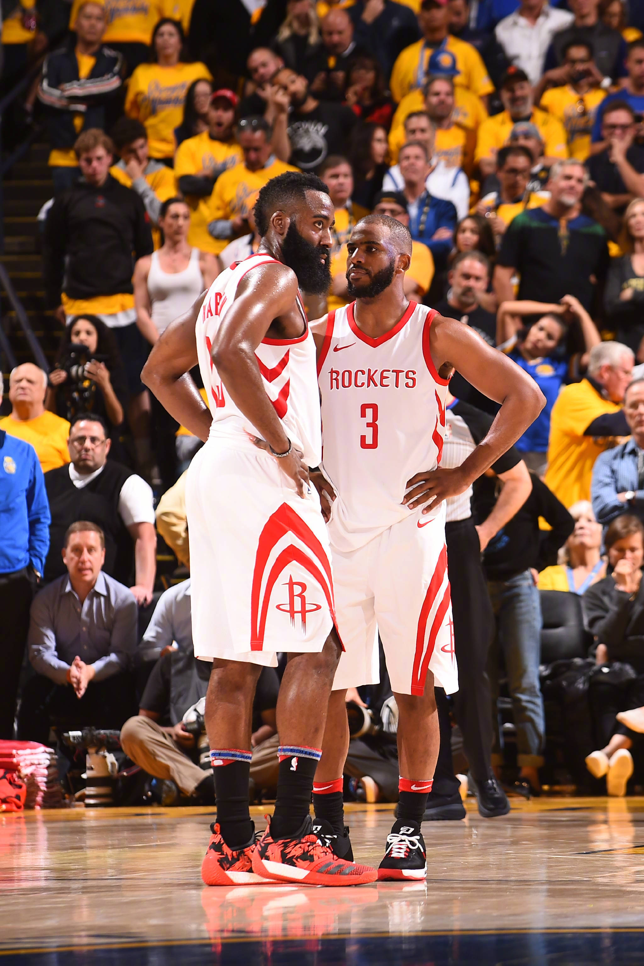 为了让讨论 为了让讨论